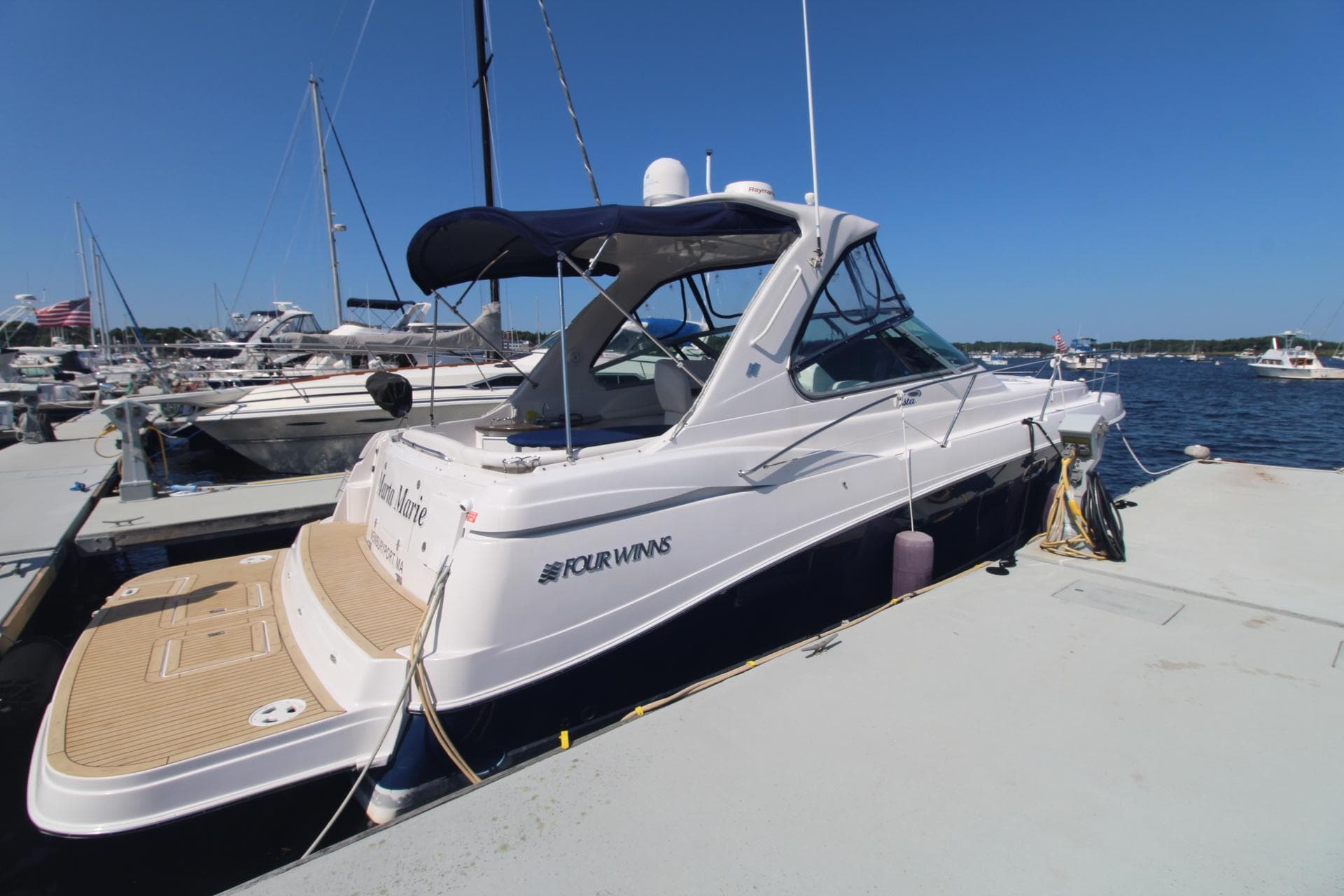 2006 Four Winns 378 Vista