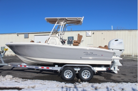 2023 Pioneer 202 Islander