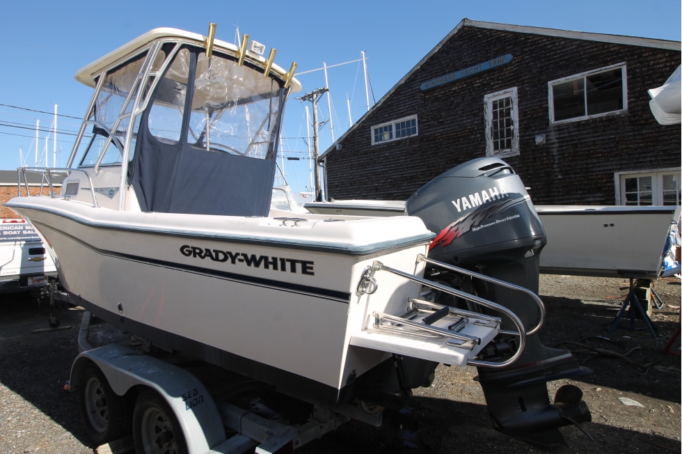 2000 GradyWhite 208 Adventure