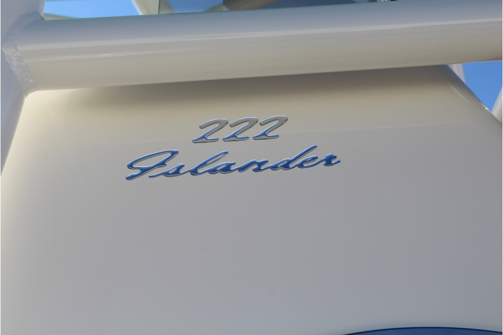 2023 Pioneer 222 Islander